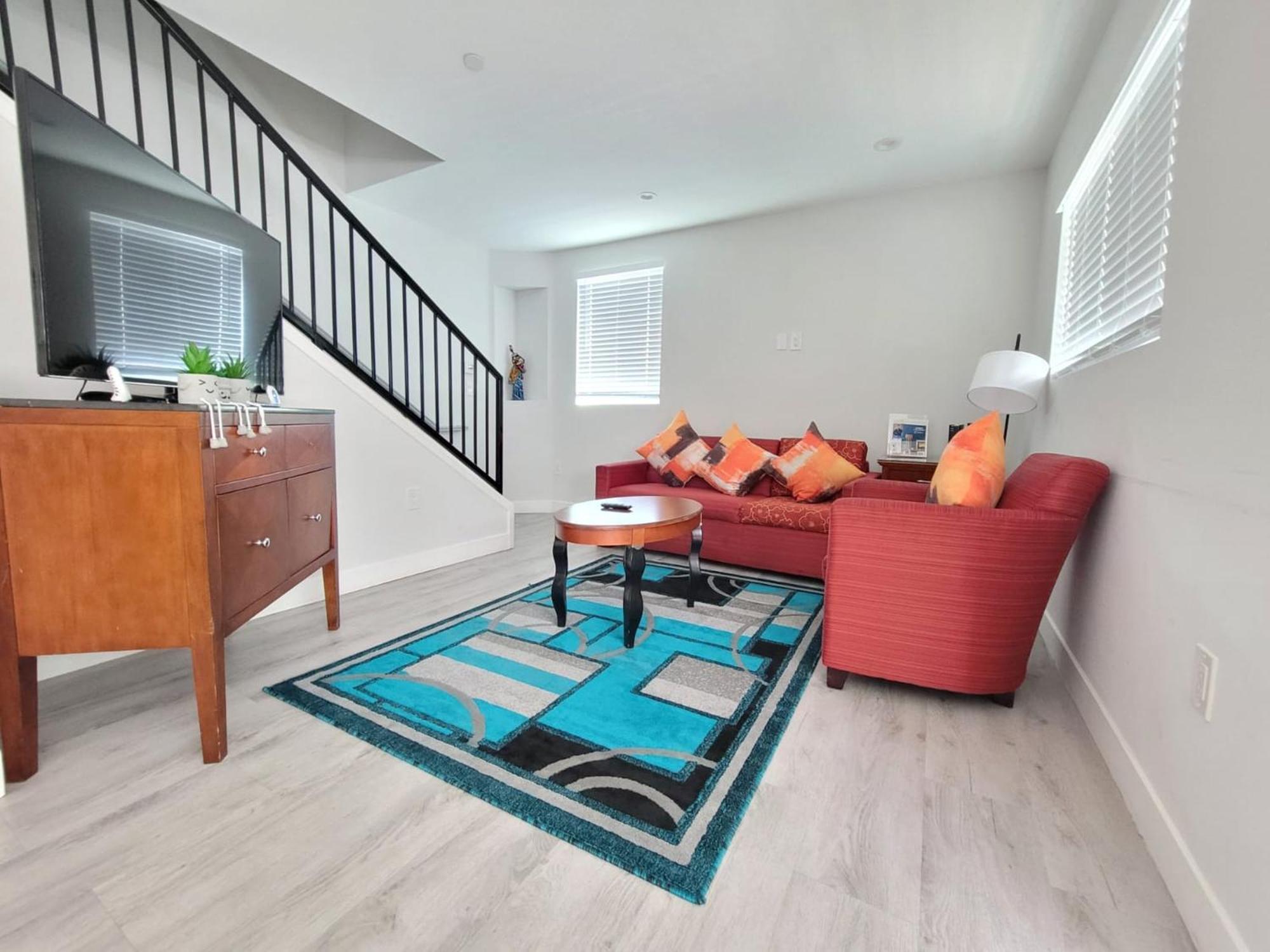 Appart hôtel Stayspro - Hollywood Homes Minutes To Everything Spacious And Free Parking