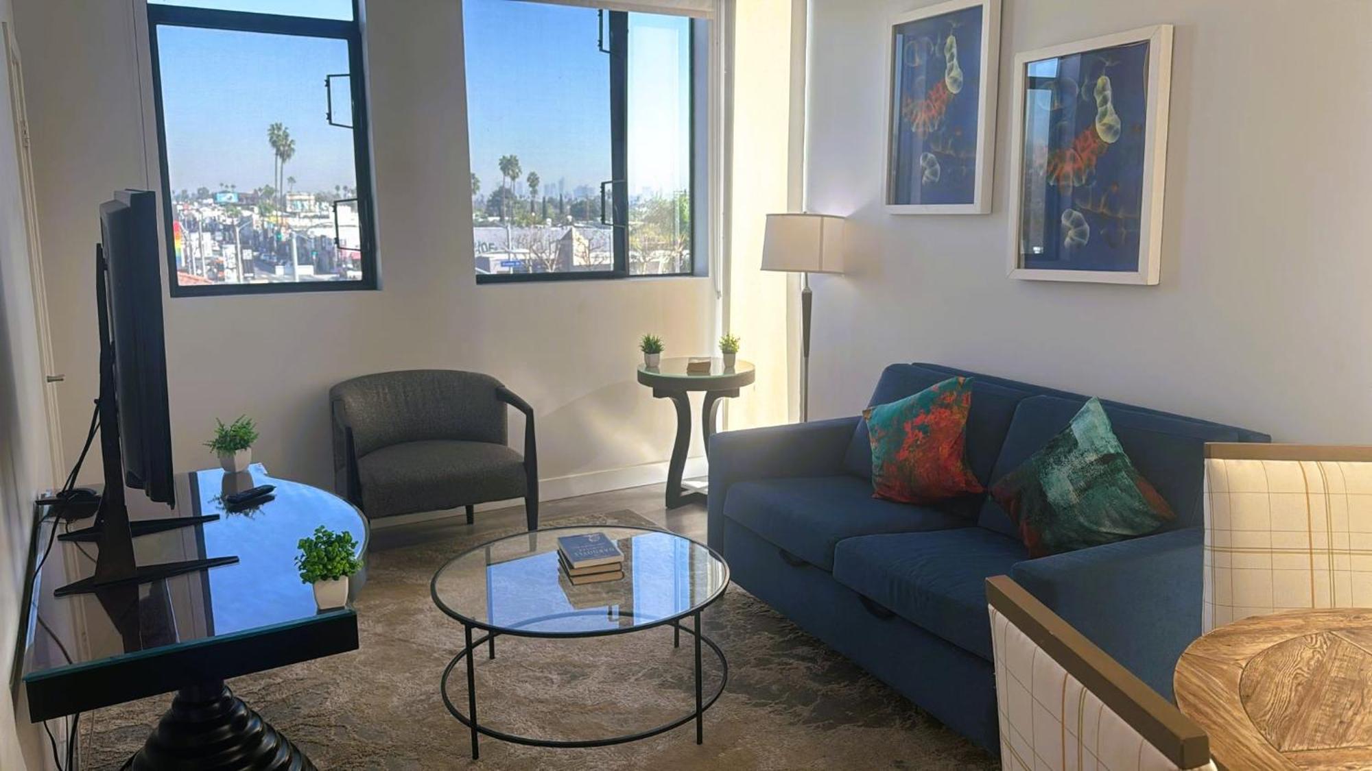 Appart hôtel Stayspro - Hollywood Homes Minutes To Everything Spacious And Free Parking *