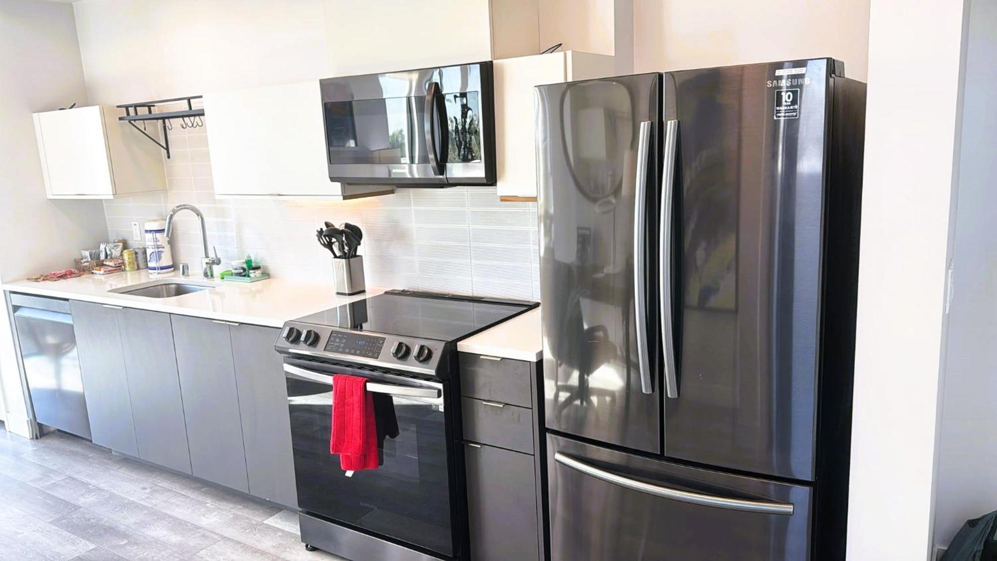 Appart hôtel Stayspro - Hollywood Homes Minutes To Everything Spacious And Free Parking *